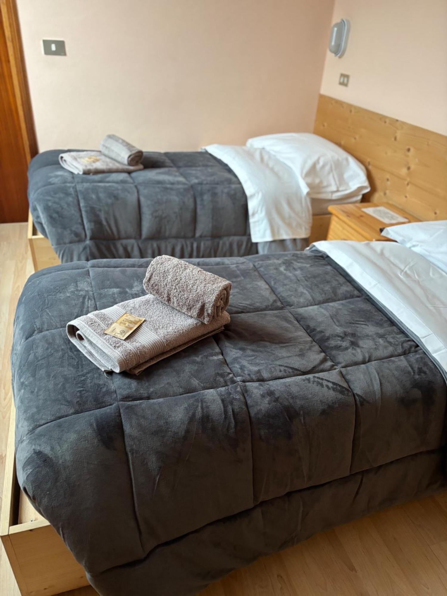 Albergo Baffo Chiuro Esterno foto